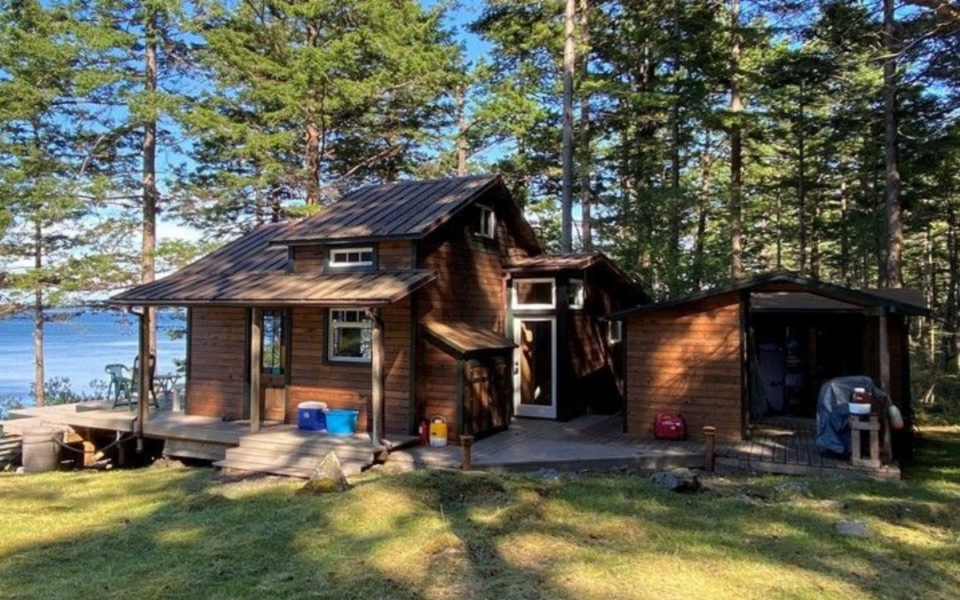 Casita-Juanita-Johns-Island-Cabin-copy-1